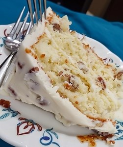 130K views · 255 reactions | My favorite cake of all time. I request it every year for my birthday. And unfortunately I practically the whole thing by myself Recipe in First Coʍmеոτ  | Easy Recipes | Facebook