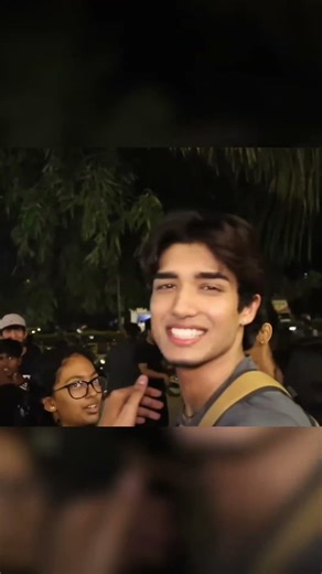 FAKE FAN SPOTTED 😂‪@Shivprizzz‬