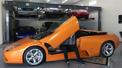 I bought the cheapest Lamborghini Murciélago Roadster in the USA — with one big problem