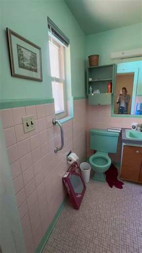 Speakman Company on Instagram: "When quality meets style with Speakman in another beautiful bathroom glow up. #theexperiencespeaksforitself https://speakman.com/bathroom/"