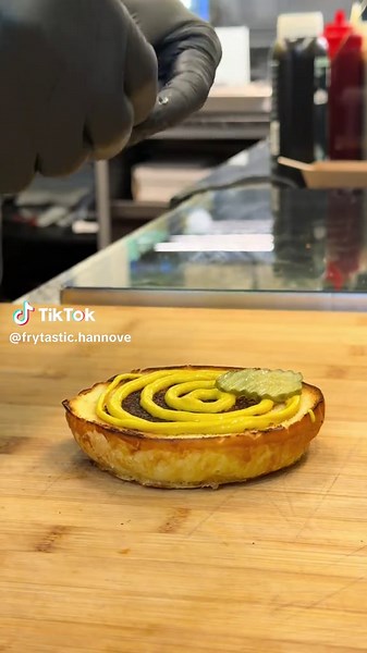 Delicious Classic Smashburger Recipe