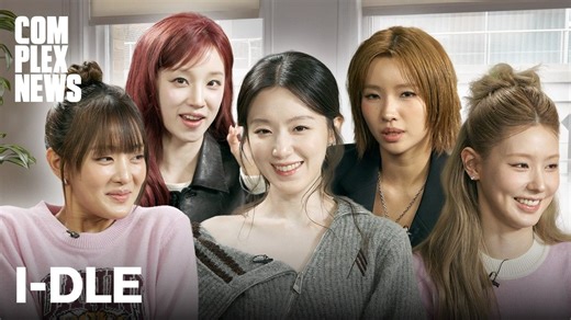 【i-dle】女娃做客美国访谈节目 畅聊创作理念与趣味问答(中字) | Complex News(260321)
