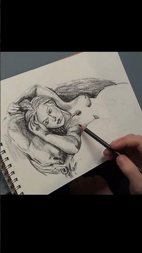 Nude Titanic Rose #drawing