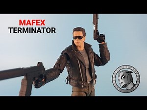 Medicom MAFEX Terminator T-800 (the Terminator ver.) figure unboxing review
