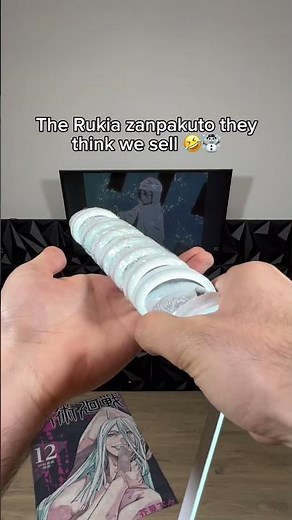 The Rukia's Zanpakuto We Sell GLOWS And Releases Mist 🤩 ❄️