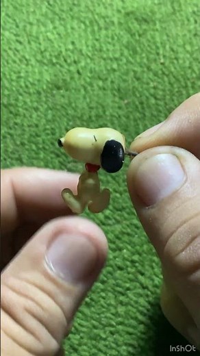 Push Pin Snoopy Peanuts United Features Syndicate (1970s)