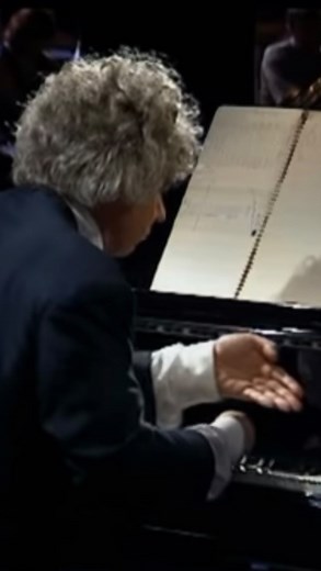 The Pianism on Instagram: "The great Zoltán Kocsis playing Perpetuum Mobile (in glissandi only) by his fellow countryman György Kurtág. The piece is part of a series titled in Magyar « Játékok » (Games), started in 1973 and still ongoing, comprised of 10 volumes of short piano pieces thought as exercises or études. The game theme shines through playful pianistic ideas meant to evoke child’s play. This performance was given in 2002 at La Roque d’Anthéron in a recital featuring other Hungarian com