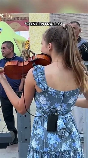 Street Pianist meets Violinist and THIS happens... 🎶 #viral #musician #piano #music #violin
