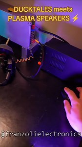 30K views · 699 reactions | DuckTales - The Moon Theme performed by musical electric arcs from CRT flyback transformers. New driver, I call it "Cool-Flyback". Running in interrupted mode. #franzolielectronics #ducktales #themoontheme #nes #tesla #flyback #coolflyback #easyflyback | Franzoli Electronics | Facebook