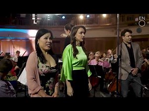 Mozart's Così fan tutte | Set Soft Breezes Blowing (Soave Sia il vento) ǀ English National Opera