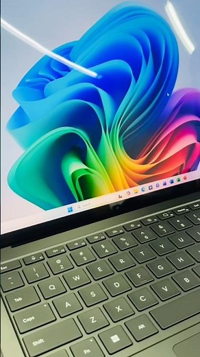 Microsoft Surface Laptop 7 Copilot. # #review #cpu #notebook #surface #tech #snapdragon #ai #aipc
