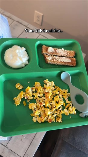 Breakfast time 😋💙 #breakfast #funny #hungry #fyp #foryoupage