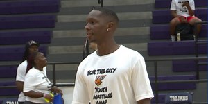 University alum Umoja Gibson headed to China to play in CBA