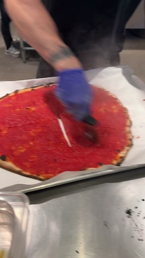 Sally's Apizza: Savor the Tomato Pie Experience