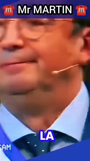 🤣 Un véritable délire, entre Mr Martin et une pharmacie.... Regarde c'est à Mdr, où abonne toi, pour plus de canulars en Entier. 😉 👉 Mr Martin, c'est l' art de raconter n'importe quoi, et ce à n'importe qui ! 😜😆 Même vous....🤣🤣🤣🤣🤣 @à la une #comedy #rire #sketch #humour #follower | Mr-Martin Rudolphe Royls