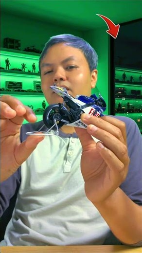 Leo Models 1/18 Yamaha YZR-M1 2007 - Valentino Rossi 46