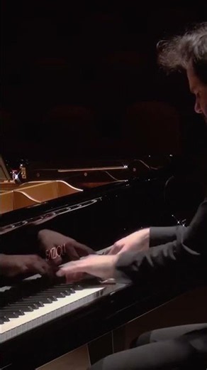 Ravel’s Water games during a heat wave for #piano