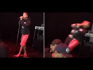 XXXTentacion getting PUNCHED on STAGE by ROB STONE FREE VIDEOS 2017
