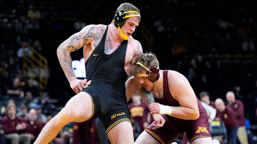 Iowa wrestling defeats Purdue to close Big Ten dual season