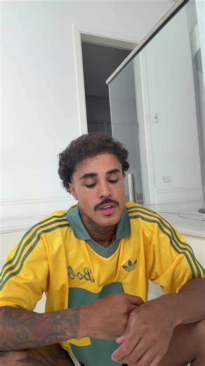 MC Livinho: Coreografia e Novas Músicas