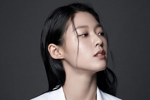 AOA's Seolhyun Signs Exclusive Contract With Jun Ji Hyun's Agency | Soompi