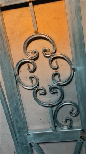 Beautifully welded decorative patterns on square iron tubing.#shortsvideo