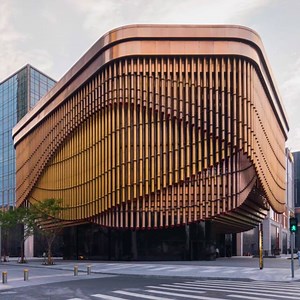 This building is constantly changing shape! | Culture Trip