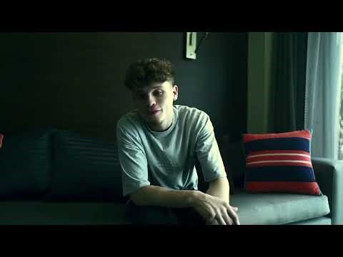 Wavy- In My Head (Official Music Video)