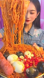 Challenge the Food Eaters: An ASMR Experience