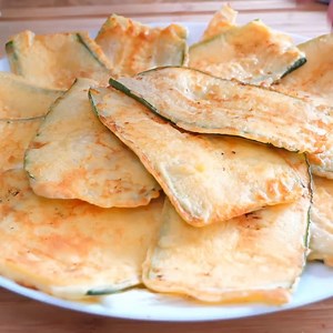 🍳 🥒 Dovlecei Pane 🥒 🥒 🥒 O rețetă simplă și savuroasă | Rețetele Bunicii