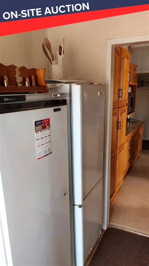 🚨ON-SITE AUCTION: FIXED PROPERTY, VEHICLE AND MOVABLES! Don’t miss this opportunity! It’s your chance to bid on a Deceased Estate 4-bedroom family home flatlet in Chrisville – on auction 18 October 2025! 📍 Venue: On-site, 27 Winifred Street, Chrisville, Johannesburg Features: -Main house with lounge, dining, family room, kitchen & 2 bathrooms, guest toilet -Separate 1-bedroom flatlet with lounge, kitchen and bathroom -Pool, patio, solar system, alarm & full security -Garage, carports, Laundry 