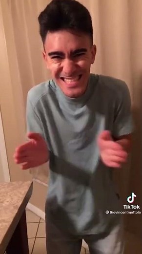 Caillou makes Rosie cry/Timeout￼