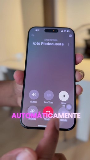 Cómo poner una llamada en espera en iPhone