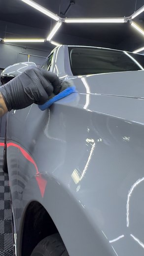 Nouă-nouță și deja blindată cu ceramică! 💎 Protejată cu System X Max G – luciu de oglindă, duritate 9H și protecție ani la rând! www.polishautospa.ro ☎️ 0737316400 📍 Strada Basarabia 75D Pitesti #SystemX #detailinglife #carshine #ceramiccoating #pitesti #cars #detailingworld #systemx #videoftheday #autodetailing | Polish AutoSpa Srl Corectie Reflexie Protectie