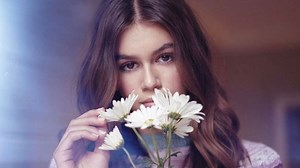 Kaia Gerber Stuns in First Fragrance Campaign for Marc Jacobs Beauty -- See the Gorgeous Pics!