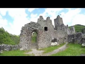 Burg Manderscheid - Die Niederburg (Eifel)