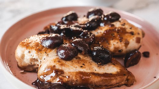 Chicken With Cherry Balsamic Sauce Recipe - Tasting Table