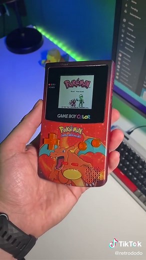 Custom Gameboy Color - Retro Gaming at its Finest!