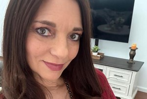 Mindi Needs Some Relief - Mindi Mink Official Profile | LoyalFans