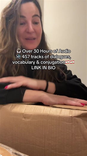 LINK IN BIO👆 The best #Lebanese Arabic book in the whole wide world😅🇱🇧❤️🌏 A 30 hour audio course in a book! 🔊 457 tracks of Lebanese dialogues, vocabulary lists, and conjugation tables, all recorded slowly and clearly in my voice. 📚 Comprehensive coverage of: ✅ Present Tense ✅ Present Continuous ✅ Past Tense ✅ Future Tense ✅ Fake Verbs (Irregular verbs) ✍️ Easy Transcriptions All dialogues and vocabulary come with Latin transcriptions, making it perfect for learners at all levels. #lebane