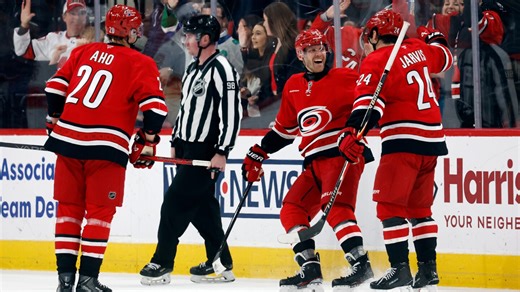 Ehlers' hat trick leads Hurricanes to 9-1 rout of Panthers
