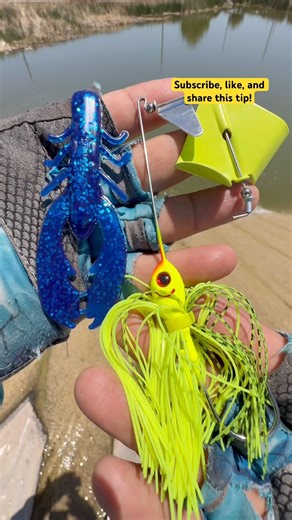 Tips setting Up a Buzzbait with a chigger craw#fishing#viralvideo#shortvideo#youtubeshorts#shorts