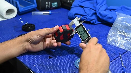 The perfect choice for all precise measurements! The 150mm Digital Vernier features Metric, Imperial & Fractional digital measurements. For those fine measurements, the thumb roller will help you to measure faster and more accurately. Visit www.kincrome.com.au/digital-vernier-150mm to learn more and find your closest stockist | KINCROME