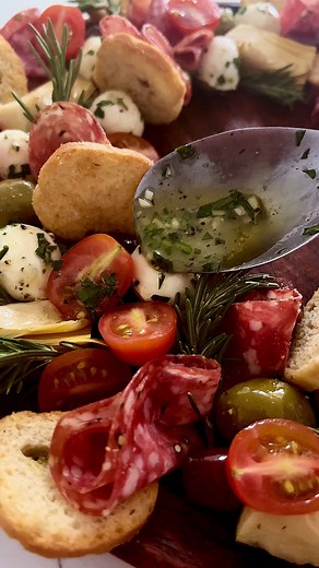 7.1K views · 103 reactions | This easy antipasto wreath is great as a simple Christmas appetizer and will add festive flair to all of your holiday parties. Full recipe: https://simply-delicious-food.com/easy-antipasto-wreath/ | Simply Delicious | Facebook