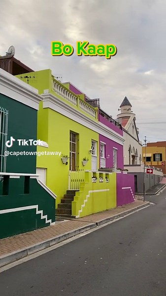 Explore the Vibrant Streets of Bo-Kaap in Cape Town