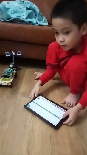 Cute Pulling Robot Car | Easy STEM Project with LEGO WeDo 2.0 | LEGO Robot Mastery