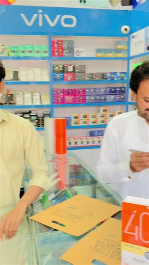 Exploring the Good Luck Mobile Center in Pakistan