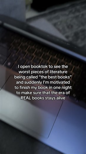 Can’t believe some of them became bestsellers || #authortok #writingmotivation #psychologythriller