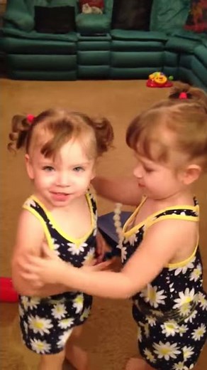 TWIN TODDLERS HUGGING AND KISSING!!!