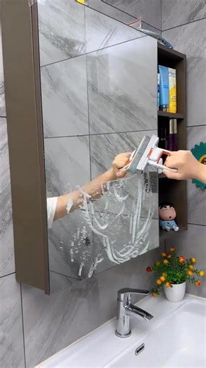 Learn more about mini desktop cleaning tools. | Everyday Search